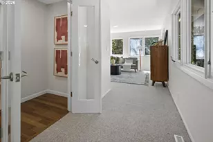 2710 SW Maple Ln, Portland, OR 97225 - Photo 23