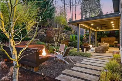 2123 S Military Rd, Portland, OR 97219 - Photo 43