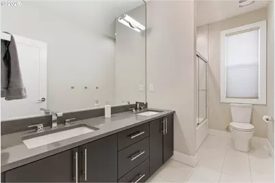 2123 S Military Rd, Portland, OR 97219 - Photo 33