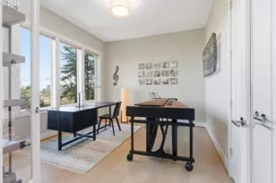 2123 S Military Rd, Portland, OR 97219 - Photo 9