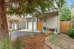 12516 SE Madison St, Portland, OR 97233 - Photo 3