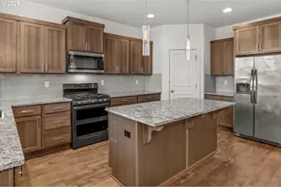 129 N 35th Pl, Cornelius, OR 97124 - Photo 17