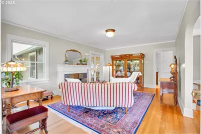 4800 SW Chestnut Pl, Beaverton, OR 97005 - Photo 7