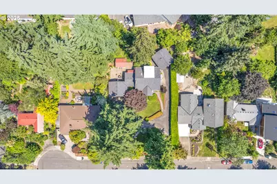 4800 SW Chestnut Pl, Beaverton, OR 97005 - Photo 45