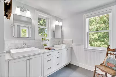 4800 SW Chestnut Pl, Beaverton, OR 97005 - Photo 23