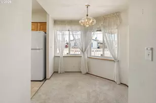 3700 Babcock Ln, Eugene, OR 97401 - Photo 11