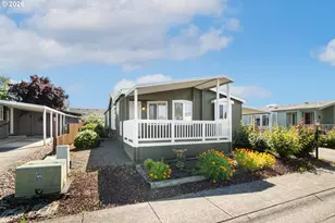 3700 Babcock Ln, Eugene, OR 97401 - Photo 3