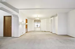 3700 Babcock Ln, Eugene, OR 97401 - Photo 11