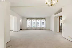 3700 Babcock Ln, Eugene, OR 97401 - Photo 9