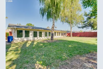 205 E 3rd St, Amity, OR 97101 - Photo 33