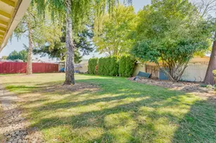 205 E 3rd St, Amity, OR 97101 - Photo 31
