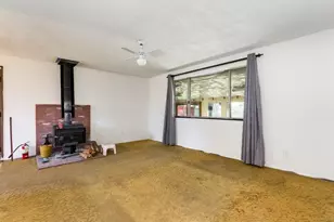 205 E 3rd St, Amity, OR 97101 - Photo 5