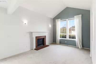 331 NE Hillwood Dr, Hillsboro, OR 97124 - Photo 5