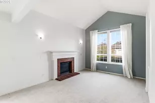 331 NE Hillwood Dr, Hillsboro, OR 97124 - Photo 5