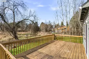 331 NE Hillwood Dr, Hillsboro, OR 97124 - Photo 19