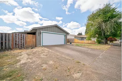2033 W Bryant Ave, Cottage Grove, OR 97424 - Photo 23