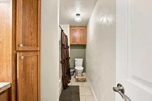 2033 W Bryant Ave, Cottage Grove, OR 97424 - Photo 15