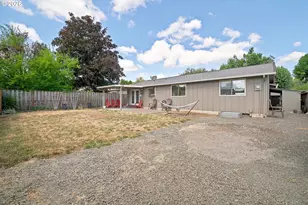 2033 W Bryant Ave, Cottage Grove, OR 97424 - Photo 21