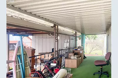 37 NE Mary Ann Ln, Roseburg, OR 97470 - Photo 3