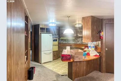 37 NE Mary Ann Ln, Roseburg, OR 97470 - Photo 11