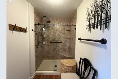 14721 SW Beard Rd #101, Beaverton, OR 97007 - Photo 17