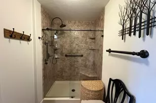 14721 SW Beard Rd, Beaverton, OR 97007 - Photo 17