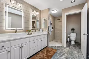 7883 SW Linden Rd, Portland, OR 97225 - Photo 21