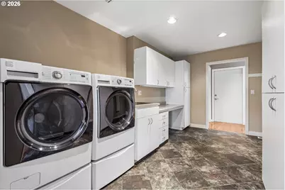7883 SW Linden Rd, Portland, OR 97225 - Photo 25