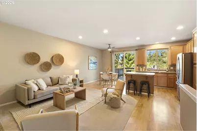 20263 Hoodview Ave, West Linn, OR 97068 - Photo 3