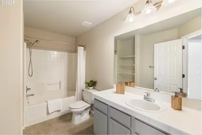 20263 Hoodview Ave, West Linn, OR 97068 - Photo 25