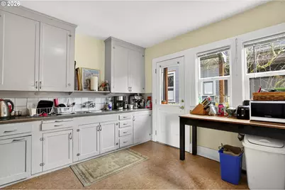 921/927 NE Prescott St, Portland, OR 97211 - Photo 17