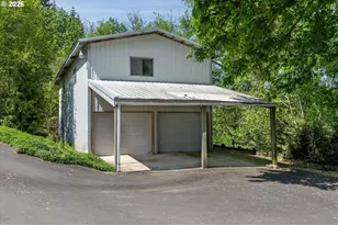 672 Walker Rd, Kelso, WA 98626 - Photo 37