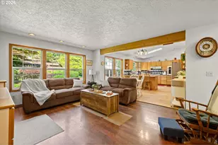672 Walker Rd, Kelso, WA 98626 - Photo 3