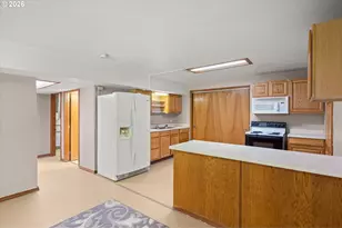672 Walker Rd, Kelso, WA 98626 - Photo 25