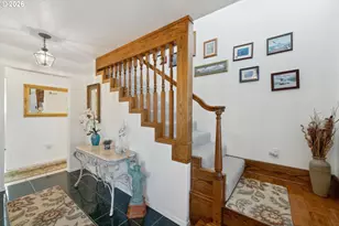 805 Lisa Pl, Coos Bay, OR 97420 - Photo 17