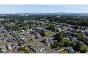 805 Lisa Pl, Coos Bay, OR 97420 - Photo 45