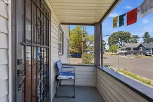 320 High St, Oregon City, OR 97045 - Photo 3