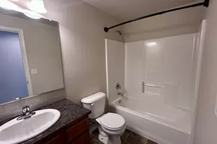 211 La Casa St, Eugene, OR 97402 - Photo 9
