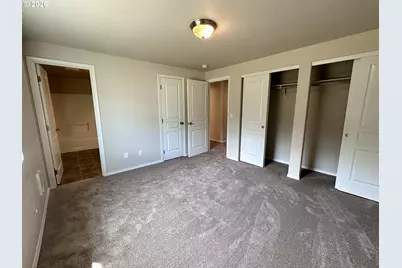 211 Lacasa St, Eugene, OR 97402 - Photo 11