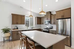 11664 SE Crown Pt Wy, Happy Valley, OR 97086 - Photo 3