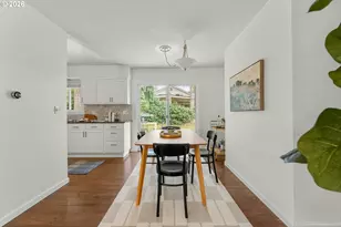 13070 SW Edgewood St, Portland, OR 97225 - Photo 11