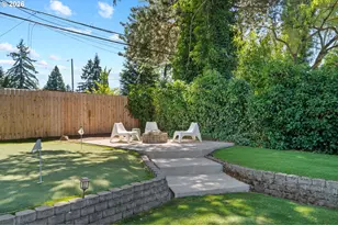 13070 SW Edgewood St, Portland, OR 97225 - Photo 29