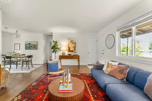 13070 SW Edgewood St, Portland, OR 97225 - Photo 5