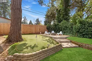 13070 SW Edgewood St, Portland, OR 97225 - Photo 31