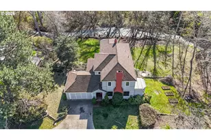 1002 W 11th St, The Dalles, OR 97058 - Photo 1