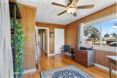 1002 W 11th St, The Dalles, OR 97058 - Photo 27