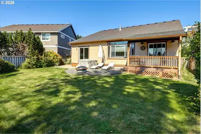 426 N V St, Washougal, WA 98671 - Photo 33