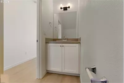 6950 N Madison Cir, Ridgefield, WA 98642 - Photo 7