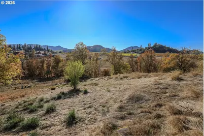 2700 Brockway Rd, Winston, OR 97496 - Photo 9