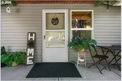 1068 9th St, Washougal, WA 98671 - Photo 3
